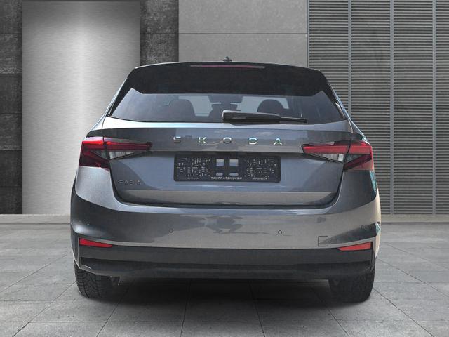 Fabia graphitgrau met Automatik, Beispielbilder, ggf. teilweise mit Sonderausstattung