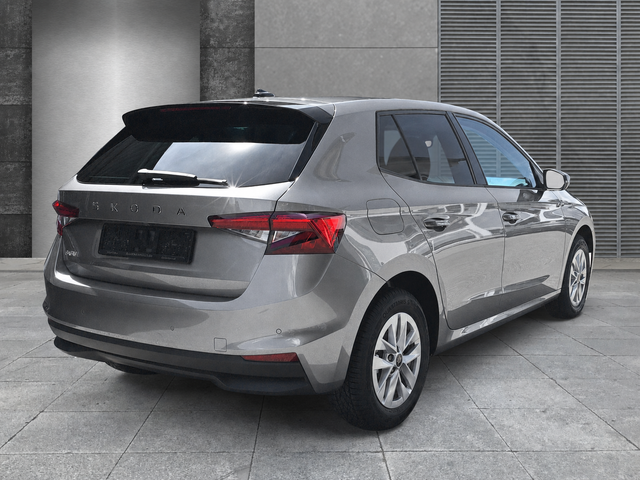 Fabia smokeydiamondsilvermet, Beispielbilder, ggf. teilweise mit Sonderausstattung