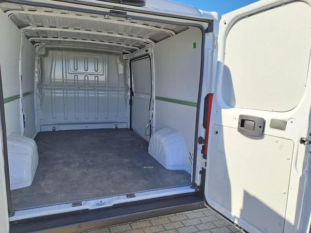 Opel Movano Fahrgestell C 2.2 Diesel 140 L1H2 