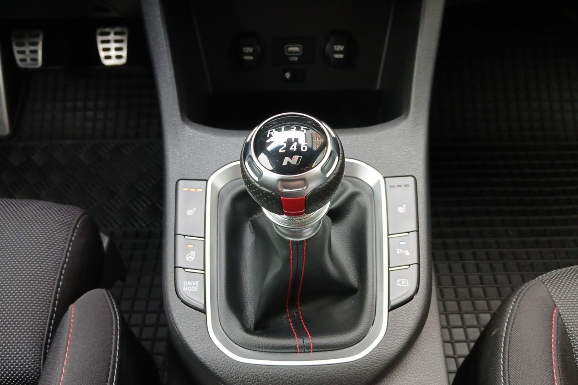 Hyundai i30 WG 1.5 T-GDI 117kW N-line MHEV 