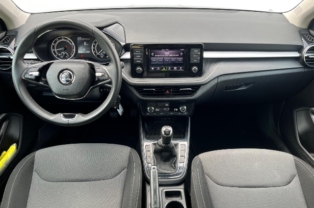 Skoda Fabia IV 1.0 TSI 70kW Ambition Plus 
