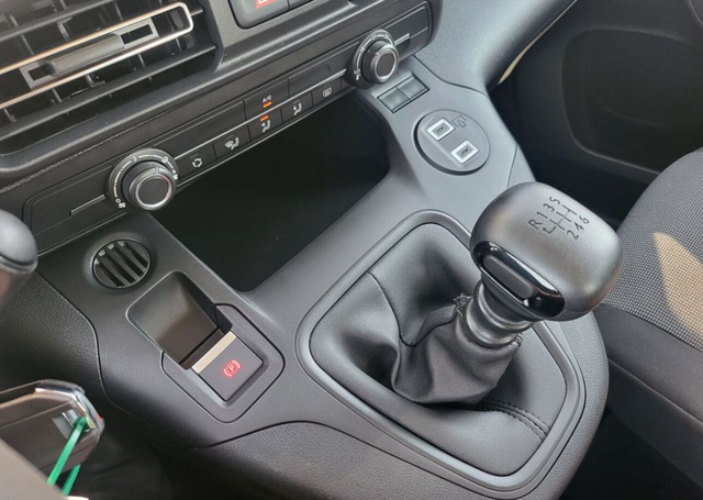 Peugeot Rifter 1.2 PureTech 81kW Active 