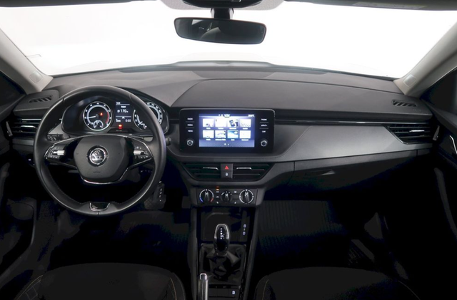 Skoda Kamiq 1.0 TSI 81kW Ambition Plus DSG 