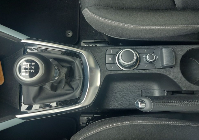Mazda 2 1.5i 66kW Center Line Plus 