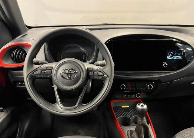 Toyota Aygo X 1.0i 53kW Style Tech Vision 