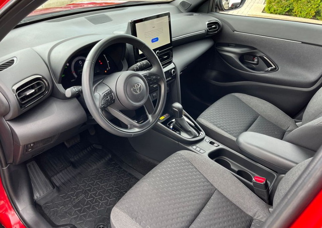 Toyota Yaris Cross 1.5 HEV 96kW Style 