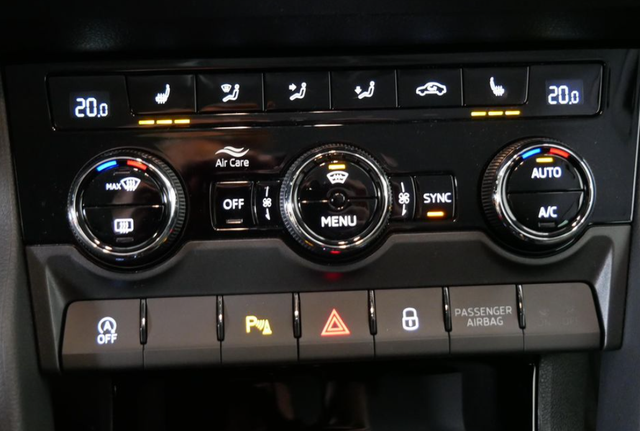 Skoda Karoq 1.5 TSI 110kW Style DSG 