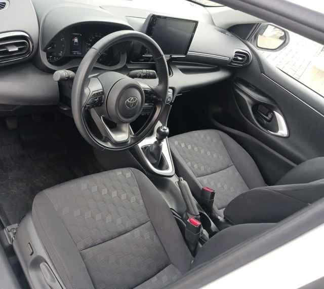 Toyota Yaris 1.5 VVT-i Comfort 