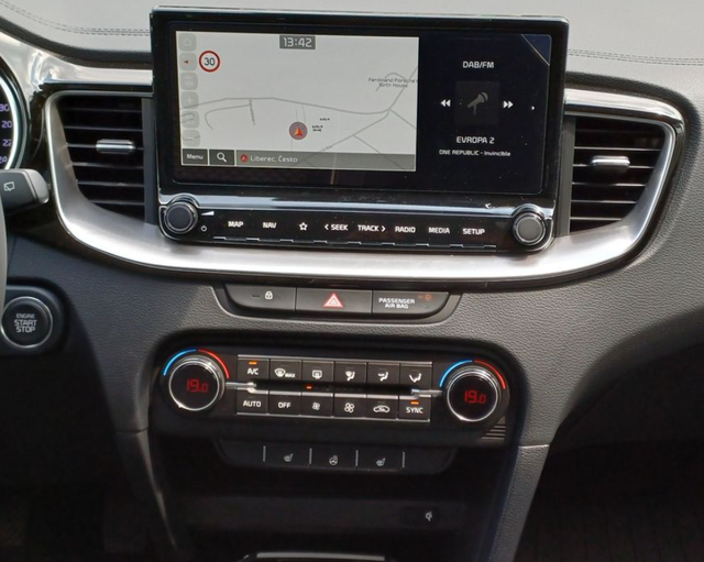 Kia XCeed 1.5 T-GDI 103kW TOP 