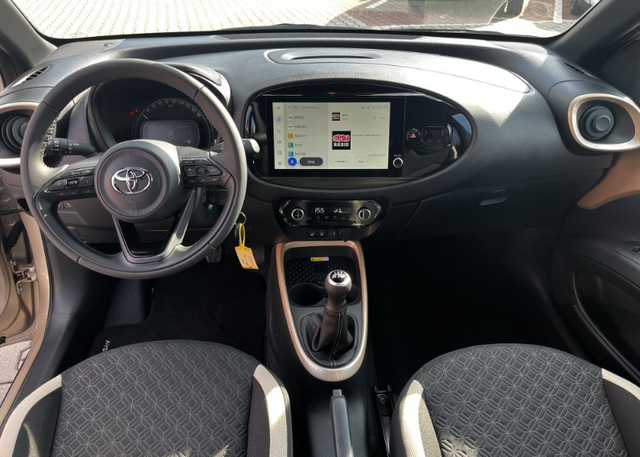 Toyota Aygo X 1.0L 53kW Style Tech Vision 