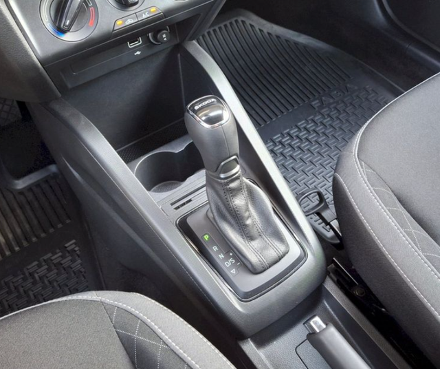 Skoda Fabia Combi 1.0 TSI 70kW Ambition DSG 