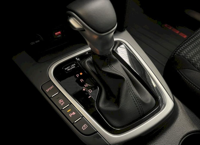 Kia Ceed SW 1.5 T-Gdi 117kW Top DCT 