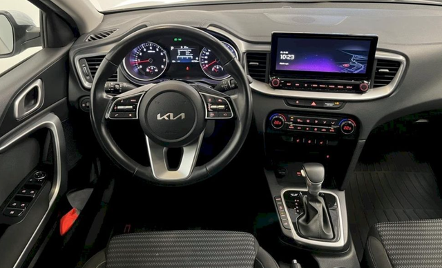 Kia Ceed SW 1.5 T-Gdi 117kW Top DCT 