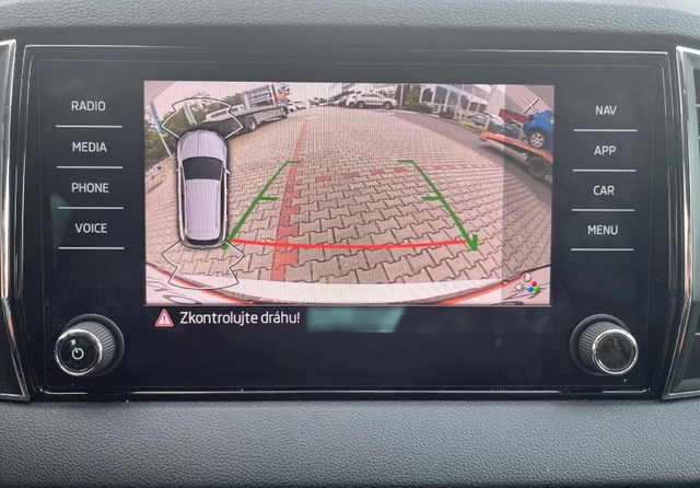 Skoda Karoq 1.5 TSI 110kW Ambition 