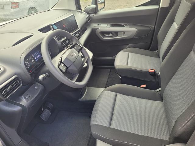 Toyota ProAce City 1.5D 96kW Business L2 Automatik 