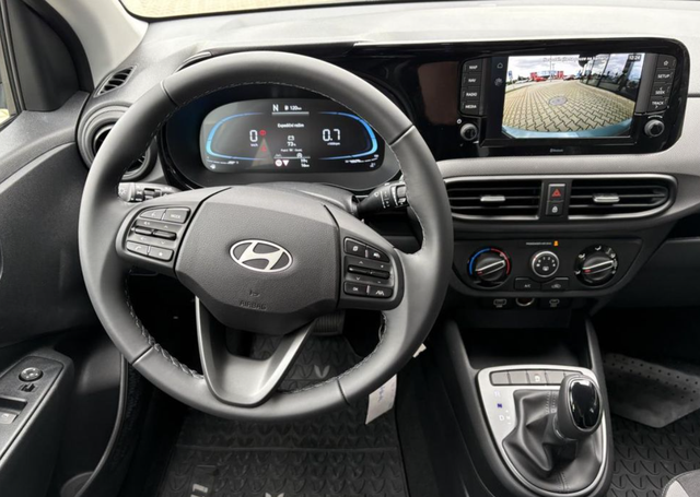 Hyundai i10 1.0i 46kW Wave AT 