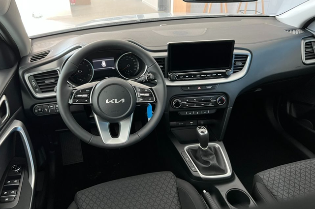 Kia Ceed HB 1.0 T-GDI 74kW SPIN 