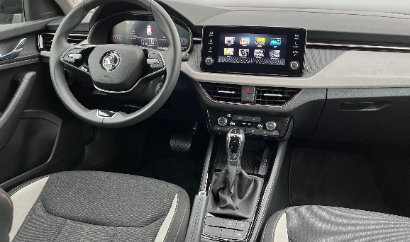 Skoda Kamiq FL 1.0 TSI 85kW Top Selection DSG 