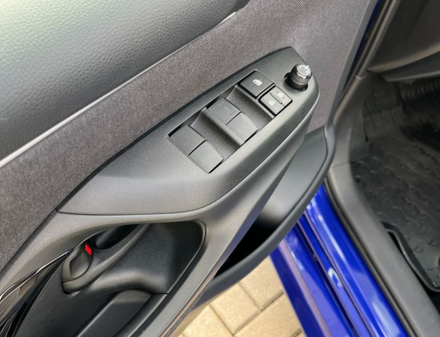 Toyota Yaris 1.5 VVT-i 92kW Style 