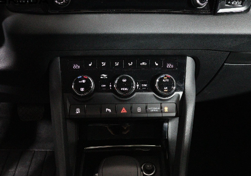 Skoda Karoq 1.5 TSI 110kW Selection DSG 