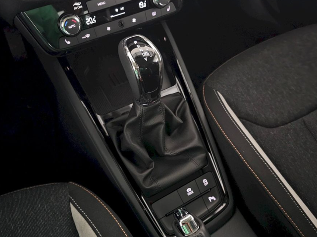 Skoda Kamiq FL 1.0 TSI 85kW Top Selection DSG 
