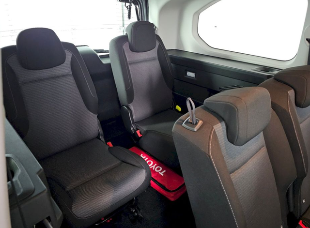 Toyota ProAce City Verso 1.5D 96kW Family L2 7S AT 