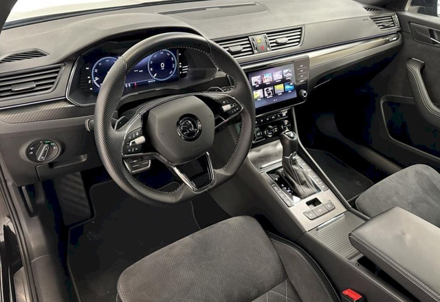 Skoda Superb Combi 2.0 TDI 147kW Sportline DSG 