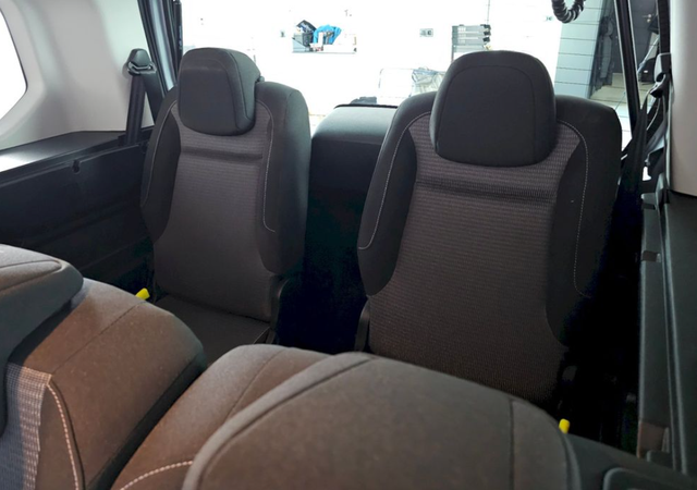 Toyota ProAce City 1.5 D 96kW Family 7S L1 AT 