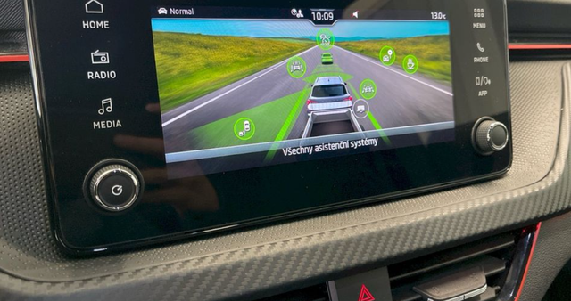 Skoda Kamiq FL 1.5 TSI 110kW Monte Carlo DSG 