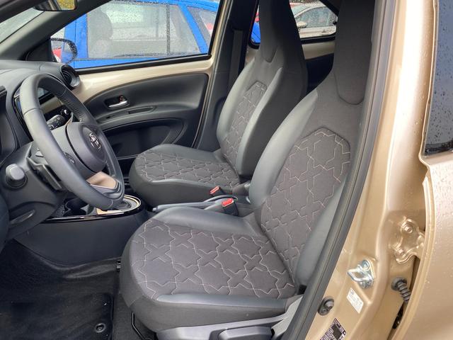 Toyota Aygo X 1.0i 53kW Executive Smart AT 