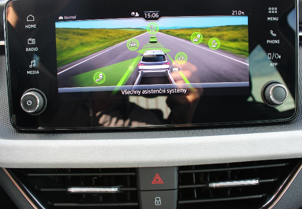 Skoda Kamiq FL 1.0 TSI 85kW Top Selection DSG 