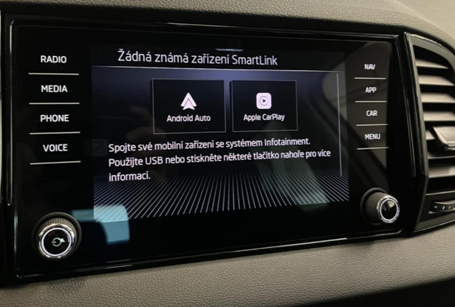 Skoda Karoq 1.5 TSI 110kW Selection Fresh DSG 