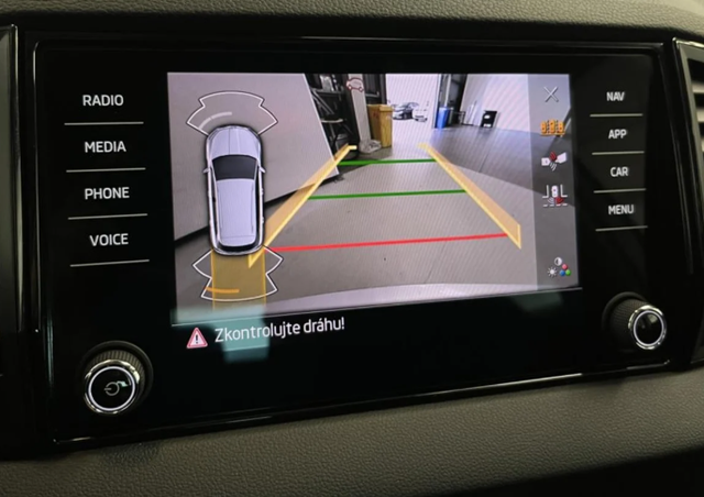 Skoda Karoq 1.5 TSI 110kW Selection Fresh DSG 