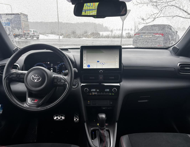 Toyota Yaris Cross 1.5 HEV 96kW GR Sport 