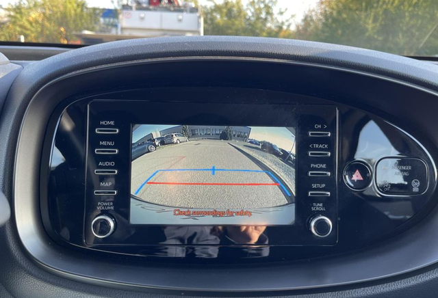 Toyota Aygo X 1.0i VVT-i 53kW Comfort AT 