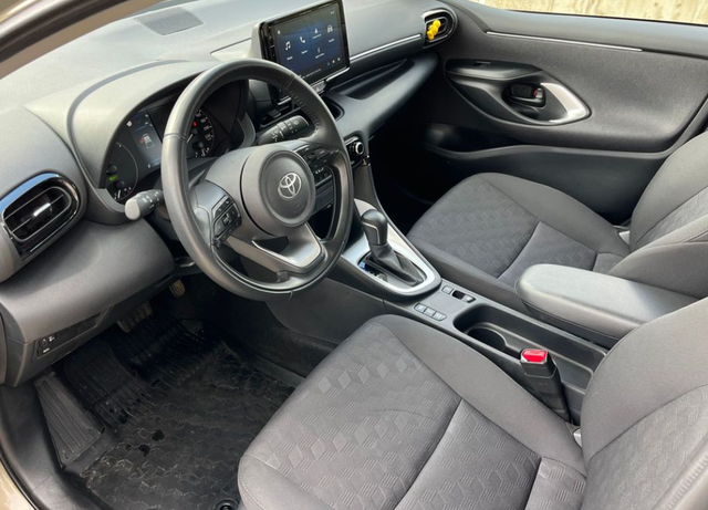 Toyota Yaris 1.5 HSD 85kW Comfort 