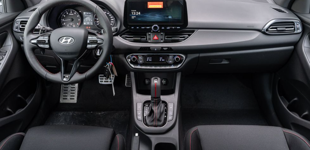 Hyundai i30 Combi 1.5 T-GDI 103kW MHEV NLINE DCT 