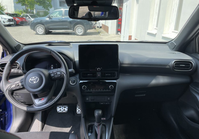 Toyota Yaris Cross 1.5 HEV 96kW GR Sport 