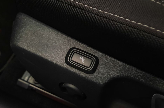 Skoda Octavia 2.0 TDI 110kW Style DSG 