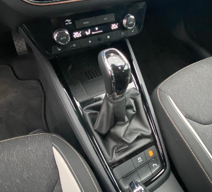 Skoda Scala FL 1.0 TSI 85kW Top Selection DSG 