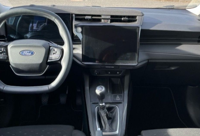 Ford Puma 1.0 i 92kW Titanium 