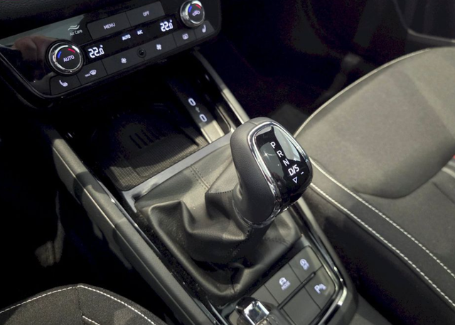 Skoda Kamiq FL 1.0 TSI 85kW Monte Carlo DSG 