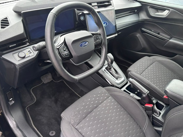 Ford Puma 1.0 i 92kW Titanium AT 7-G Powershift 