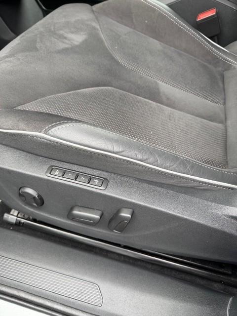 Skoda Enyaq iV 210 kw Sportline 85x 4x4 