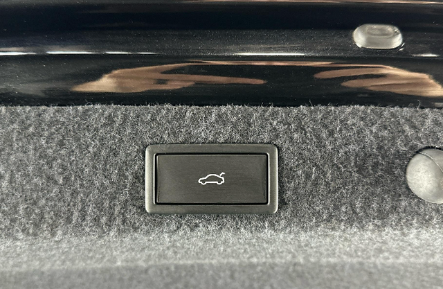 Skoda Octavia IV 1.5 TSI 110kW Top Selection DSG 