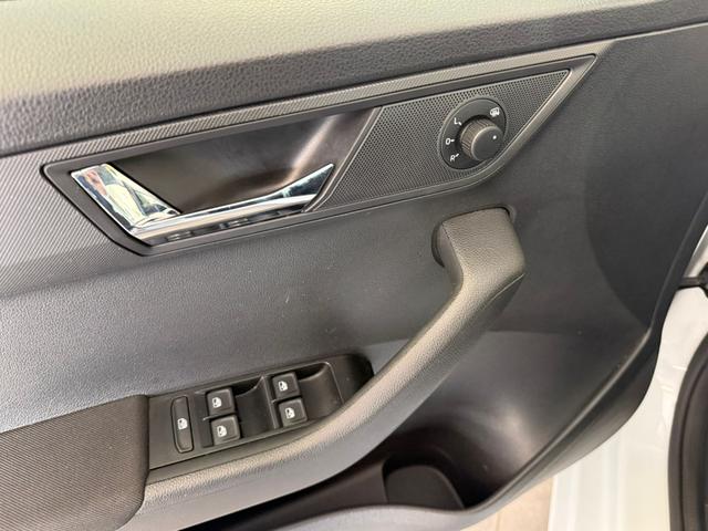 Skoda Fabia Combi 1.0 TSI 70kW Ambition Black 