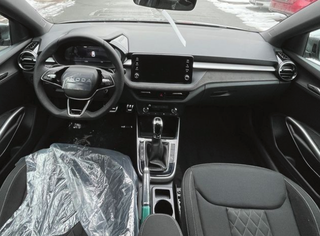 Skoda Fabia 1.0 TSI 85kW Dynamic DSG 