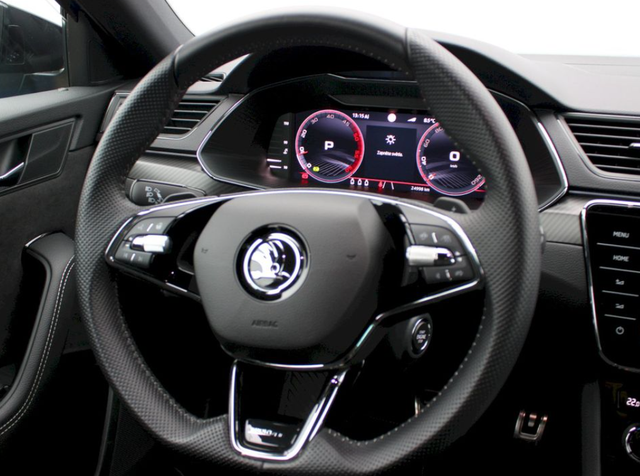 Skoda Superb Combi 2.0 TDI 147kW Sportline 4x4 DSG 