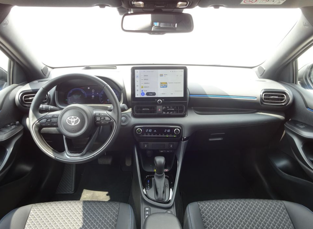 Toyota Yaris 1.5 HEV 96kW Premiere Edition 