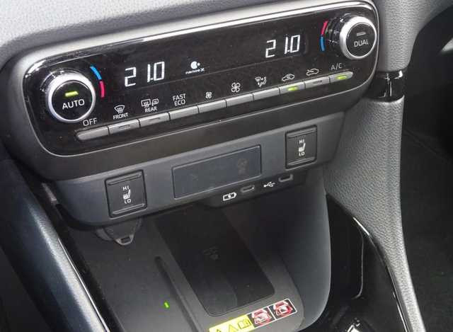 Toyota Yaris 1.5 HEV 96kW Premiere Edition 